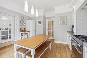 Photo 33- click for photo gallery